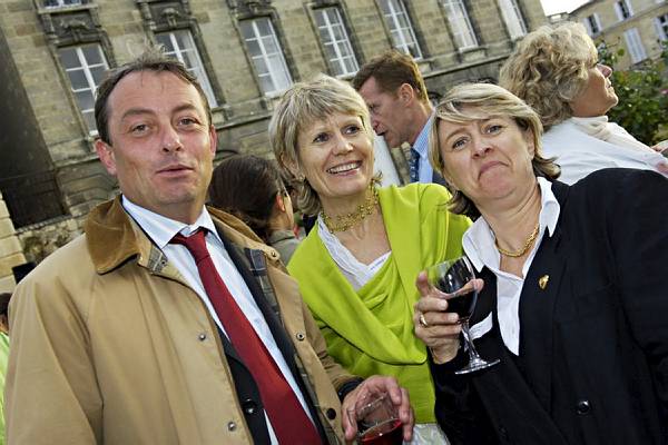 a7059158