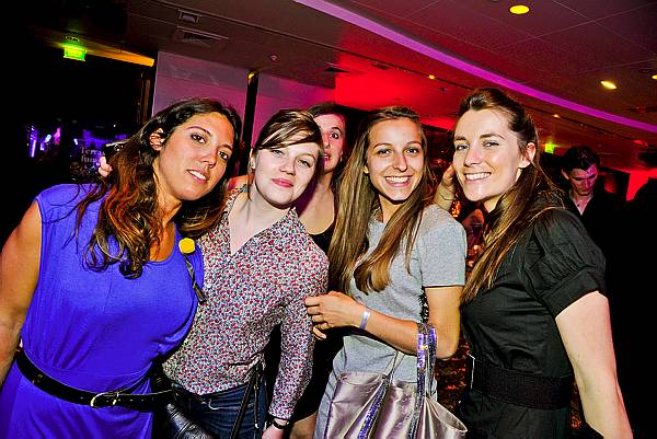a11086437